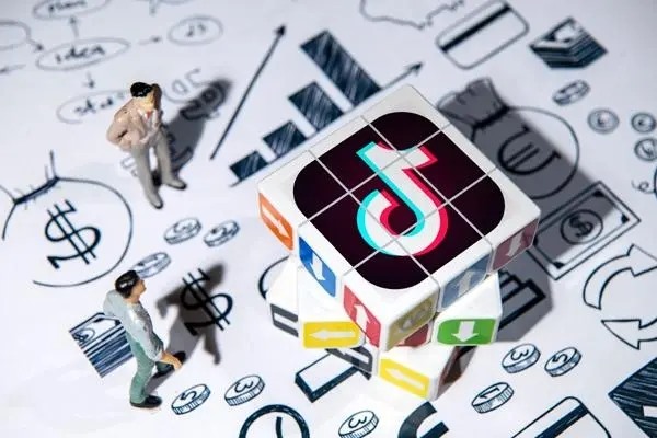 抖音小号引流大号是什么意思?